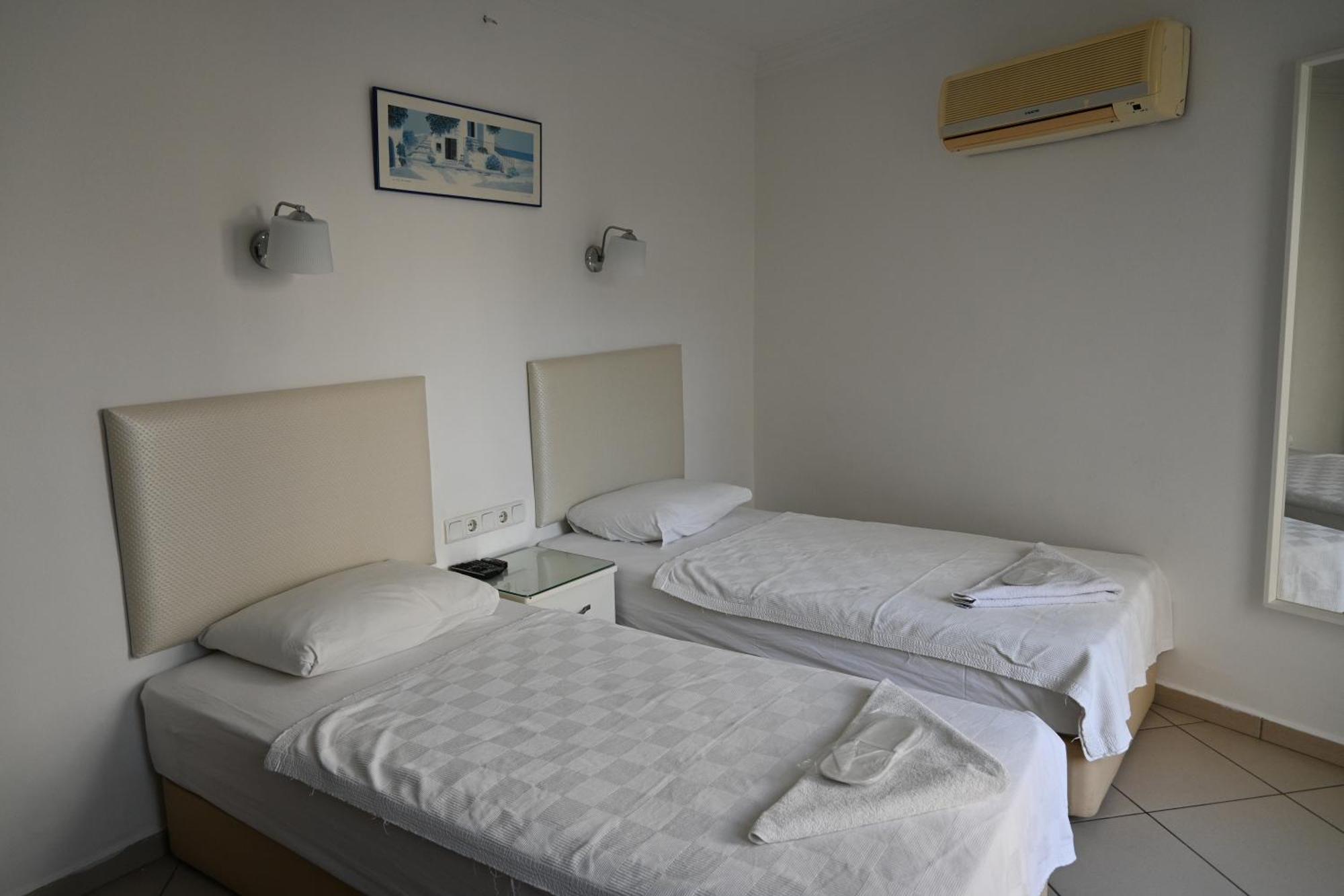Melis Pansiyon Bodrum Exteriör bild